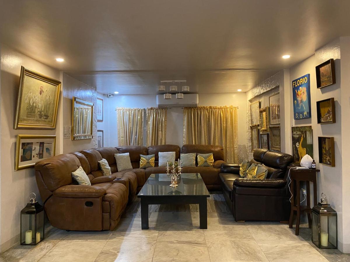Casa Cecilia Hotel Bantay Екстер'єр фото