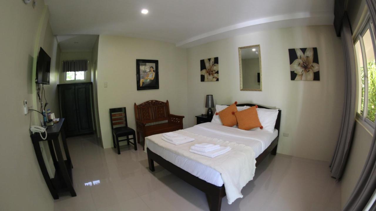 Casa Cecilia Hotel Bantay Екстер'єр фото