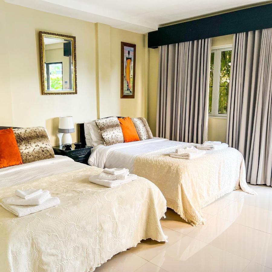 Casa Cecilia Hotel Bantay Екстер'єр фото