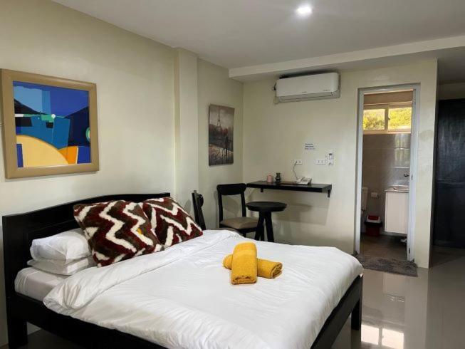 Casa Cecilia Hotel Bantay Екстер'єр фото